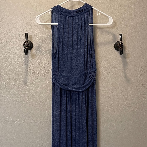 Maggy London Sleeveless V-Neck Empire Waist Dress - Picture 2 of 8